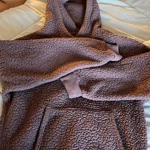 American Eagle Sweatshirt